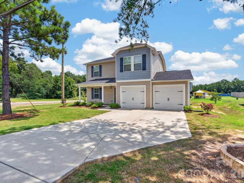 1425 Springdale Road, Lancaster, SC 29720.  MLS# CAR4415341, YatesRealty ID 45849. 