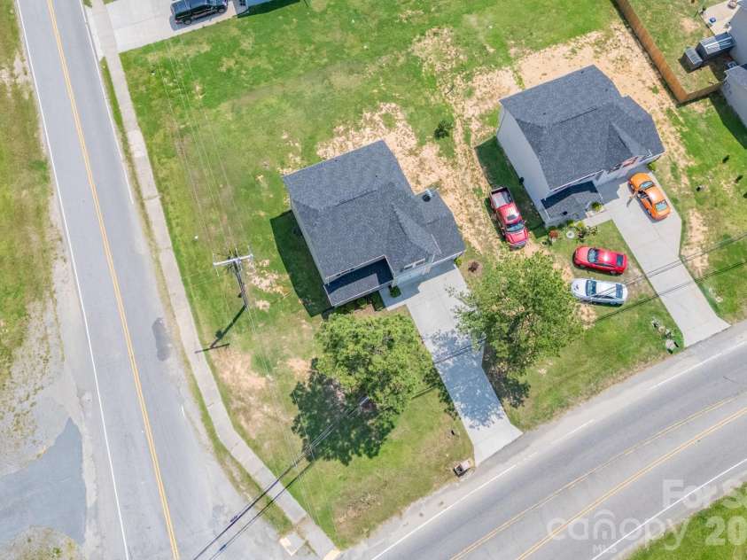 1425 Springdale Road, Lancaster, SC 29720.  MLS# CAR4415341, YatesRealty ID 45849. 