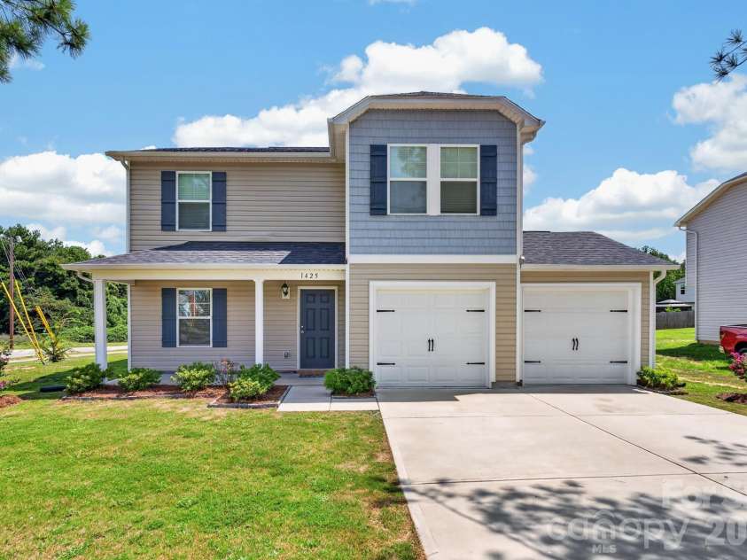 1425 Springdale Road, Lancaster, SC 29720.  MLS# CAR4415341, YatesRealty ID 45849. 