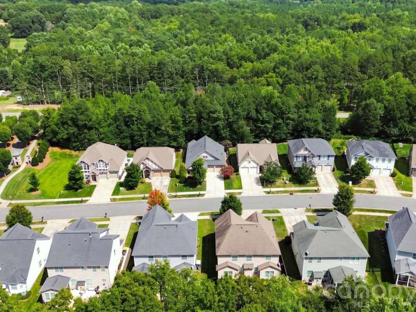 3202 Helmsley Court, Concord, NC 28027.  MLS# CAR4415344, YatesRealty ID 45850. 