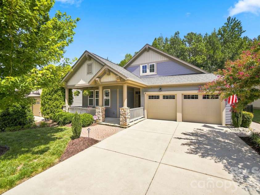 3202 Helmsley Court, Concord, NC 28027.  MLS# CAR4415344, YatesRealty ID 45850. Front