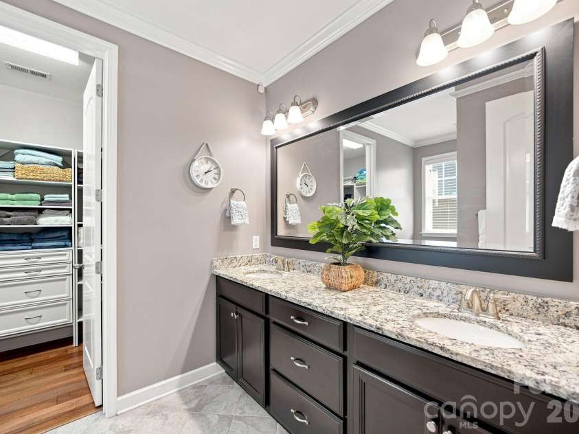 3202 Helmsley Court, Concord, NC 28027.  MLS# CAR4415344, YatesRealty ID 45850. Primary Bathroom