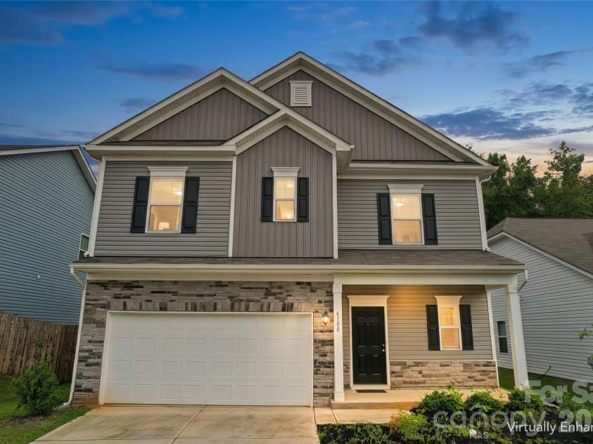 6100 Gala Lane, Charlotte, NC 28215.  MLS# CAR4415242, YatesRealty ID 45851. 
