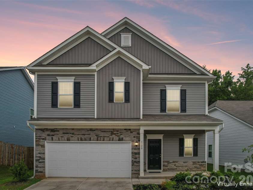 6100 Gala Lane, Charlotte, NC 28215.  MLS# CAR4415242, YatesRealty ID 45851. 