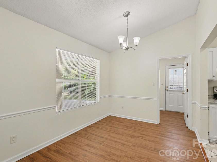 2208 Pinebrook Circle, Charlotte, NC 28208.  MLS# CAR4415234, YatesRealty ID 45853. 