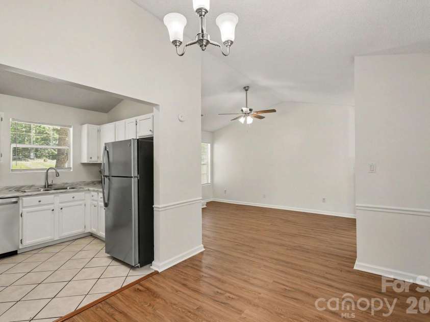 2208 Pinebrook Circle, Charlotte, NC 28208.  MLS# CAR4415234, YatesRealty ID 45853. 