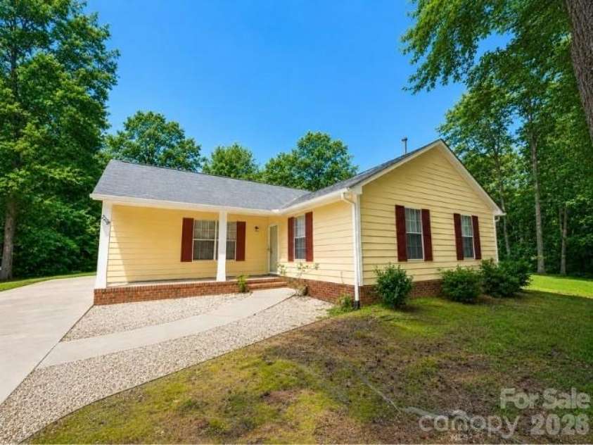 2208 Pinebrook Circle, Charlotte, NC 28208.  MLS# CAR4415234, YatesRealty ID 45853. Digitally edited photo