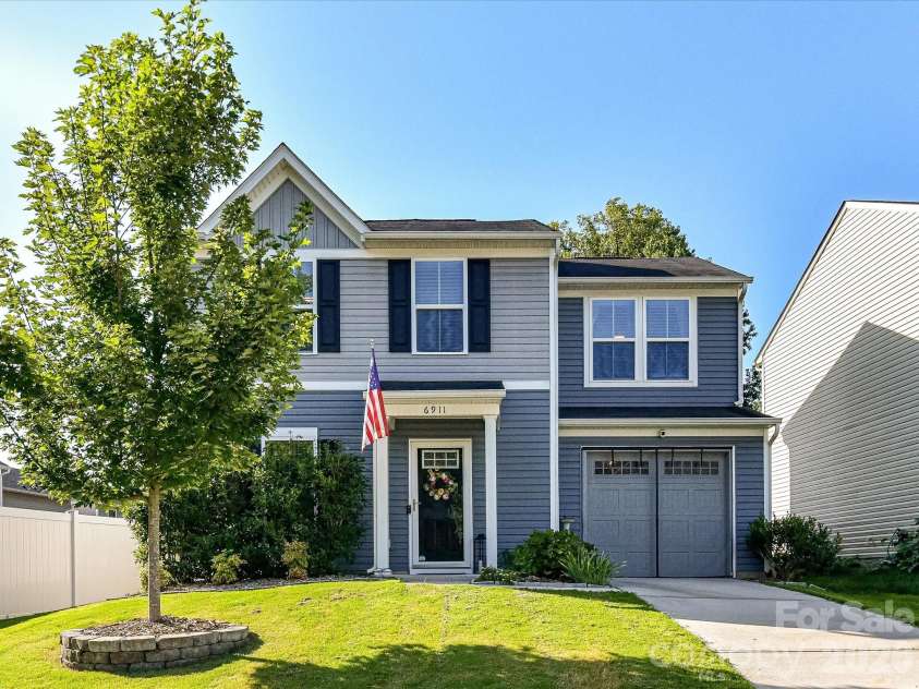 6911 Marissa Lane, Charlotte, NC 28212.  MLS# CAR4415275, YatesRealty ID 45855. 