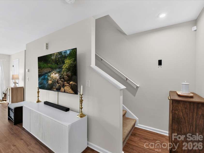 6911 Marissa Lane, Charlotte, NC 28212.  MLS# CAR4415275, YatesRealty ID 45855. 