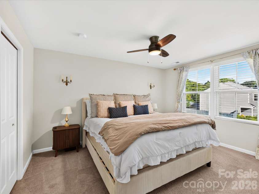 6911 Marissa Lane, Charlotte, NC 28212.  MLS# CAR4415275, YatesRealty ID 45855. Primary bedroom