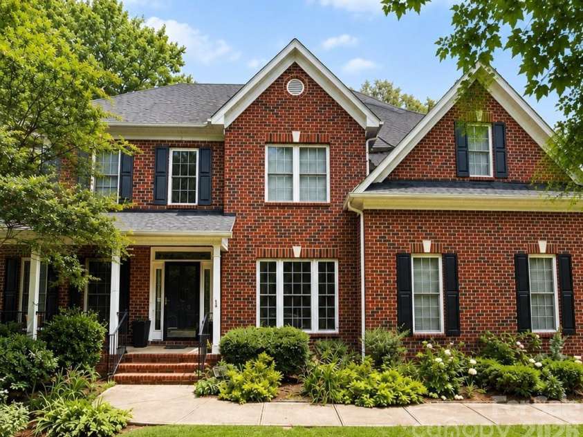 4220 Belle Meade Circle, Belmont, NC 28012.  MLS# CAR4415199, YatesRealty ID 45856. 