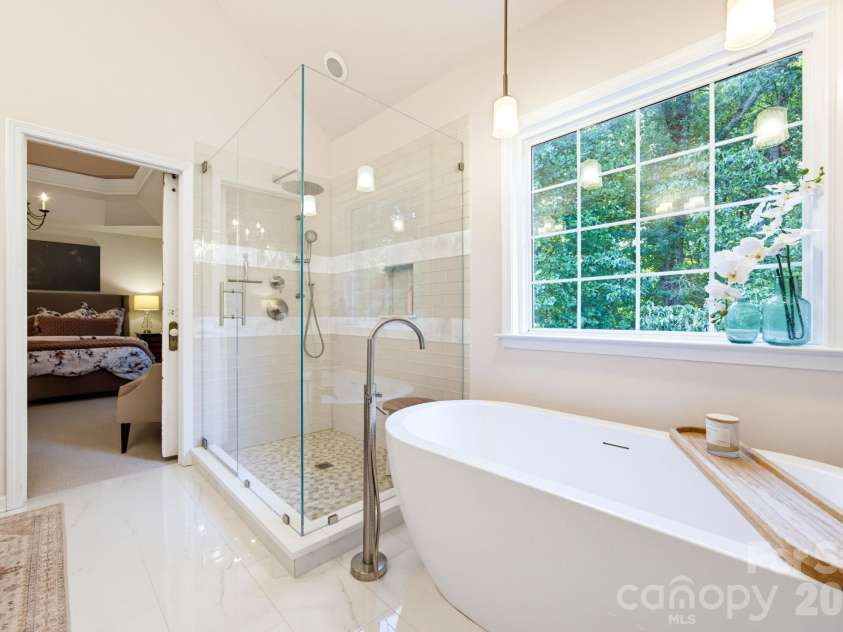 4220 Belle Meade Circle, Belmont, NC 28012.  MLS# CAR4415199, YatesRealty ID 45856. 