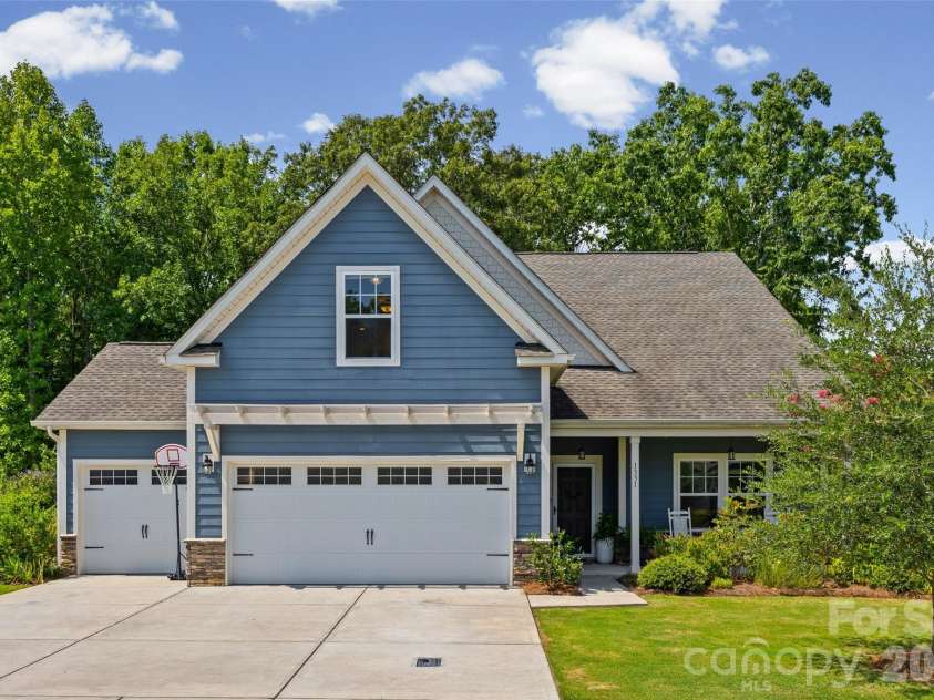 1331 Brooksland Place, Waxhaw, NC 28173.  MLS# CAR4415191, YatesRealty ID 45857. 