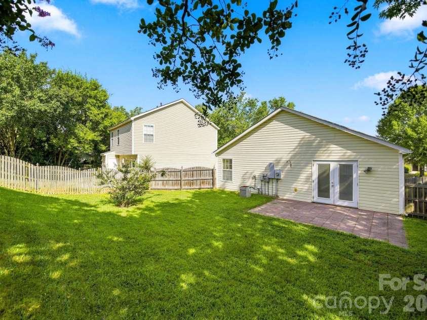 3058 Champion Lane, Concord, NC 28025.  MLS# CAR4415134, YatesRealty ID 45858. 