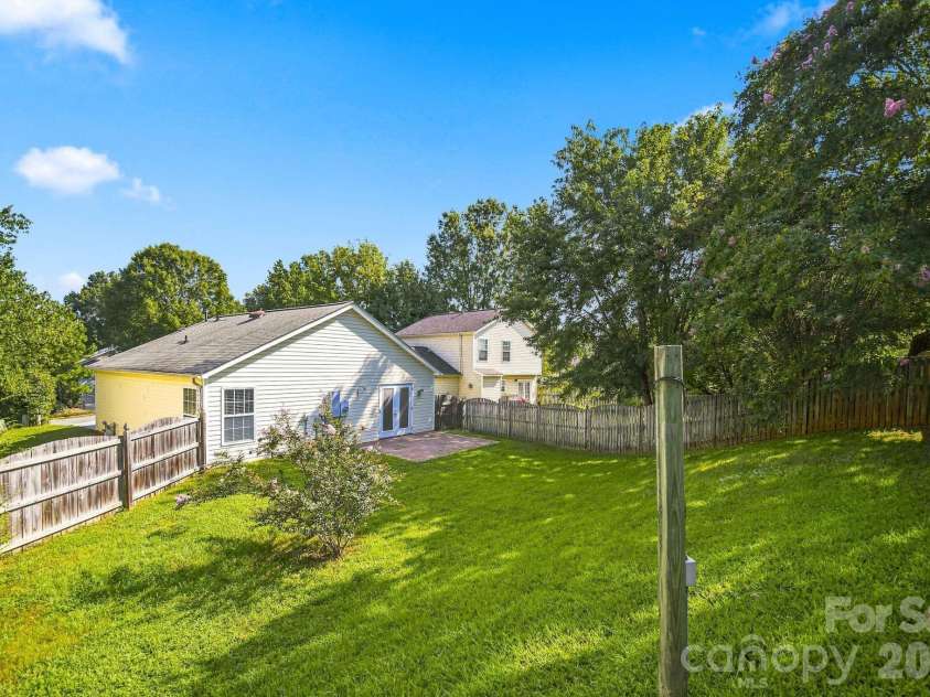 3058 Champion Lane, Concord, NC 28025.  MLS# CAR4415134, YatesRealty ID 45858. 