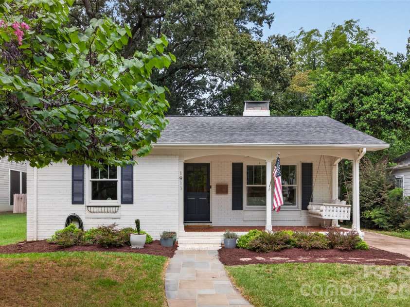 1911 Club Road, Charlotte, NC 28205.  MLS# CAR4415205, YatesRealty ID 45859. 