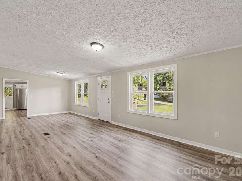 5174 Grand Canyon Road, Concord, NC 28027.  MLS# CAR4414923, YatesRealty ID 45861. 