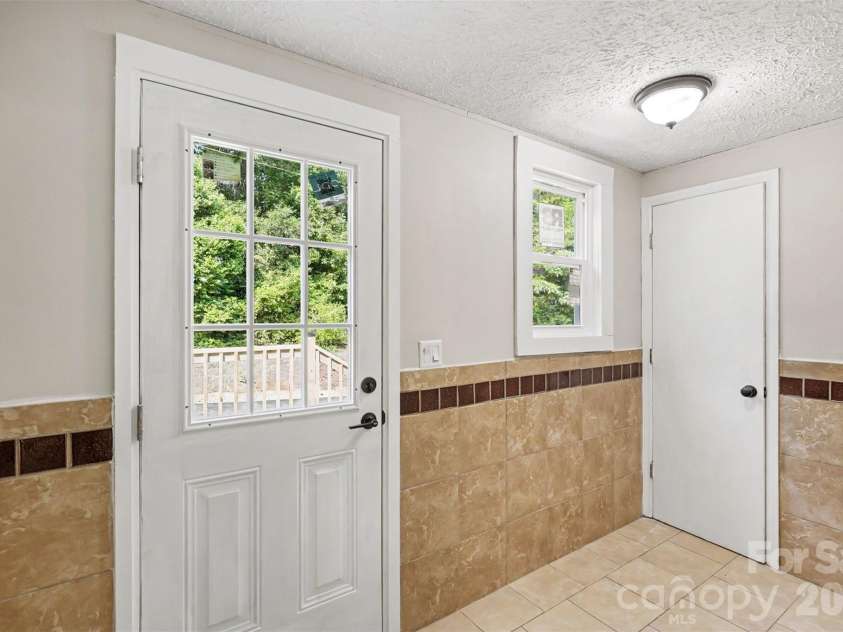 5174 Grand Canyon Road, Concord, NC 28027.  MLS# CAR4414923, YatesRealty ID 45861. 