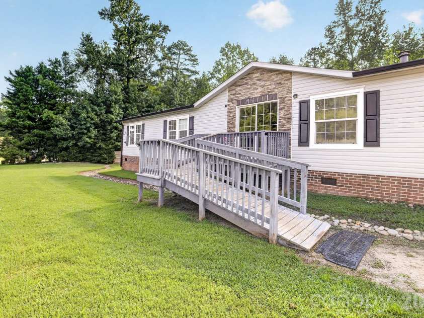 409 Helton Road, Cherryville, NC 28021.  MLS# CAR4415093, YatesRealty ID 45863. 
