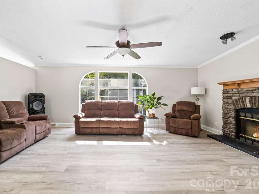 409 Helton Road, Cherryville, NC 28021.  MLS# CAR4415093, YatesRealty ID 45863. 