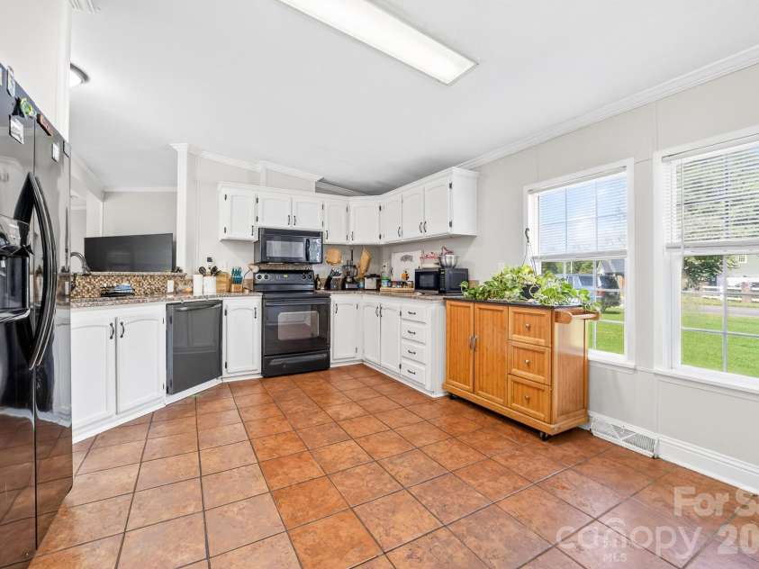 409 Helton Road, Cherryville, NC 28021.  MLS# CAR4415093, YatesRealty ID 45863. 