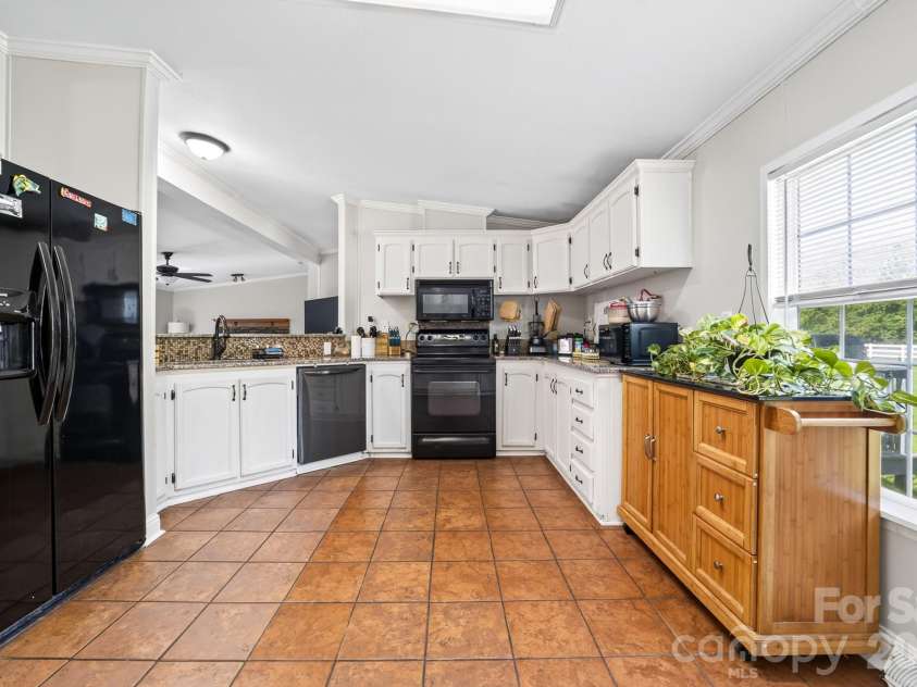 409 Helton Road, Cherryville, NC 28021.  MLS# CAR4415093, YatesRealty ID 45863. 