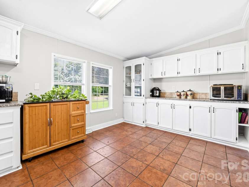 409 Helton Road, Cherryville, NC 28021.  MLS# CAR4415093, YatesRealty ID 45863. 