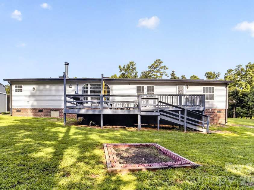 409 Helton Road, Cherryville, NC 28021.  MLS# CAR4415093, YatesRealty ID 45863. 