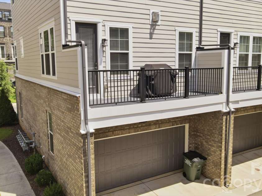 2526 Kenmore Avenue, Charlotte, NC 28204.  MLS# CAR4415066, YatesRealty ID 45864. 