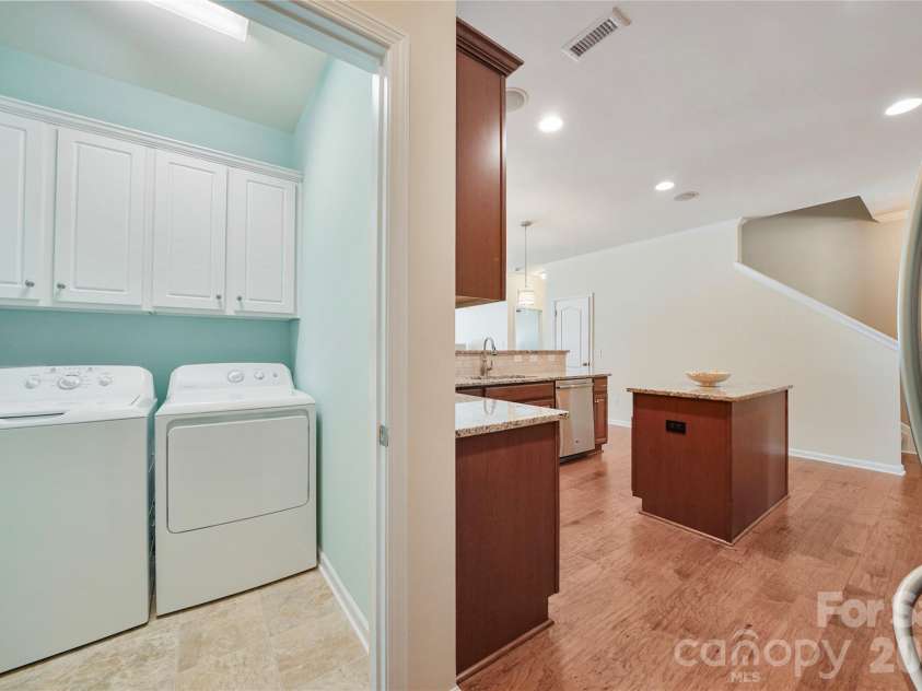 13201 Ferguson Forest Drive, Charlotte, NC 28273.  MLS# CAR4414972, YatesRealty ID 45865. 