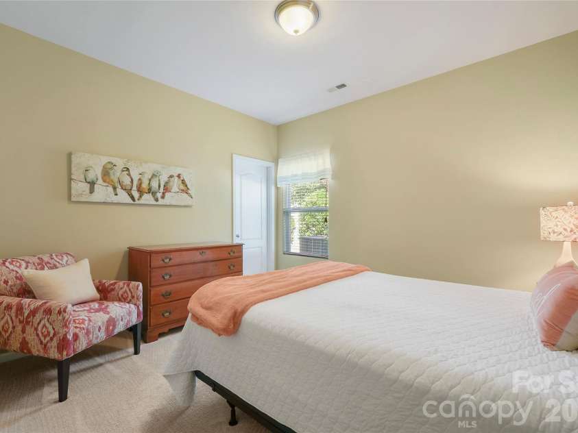13201 Ferguson Forest Drive, Charlotte, NC 28273.  MLS# CAR4414972, YatesRealty ID 45865. 