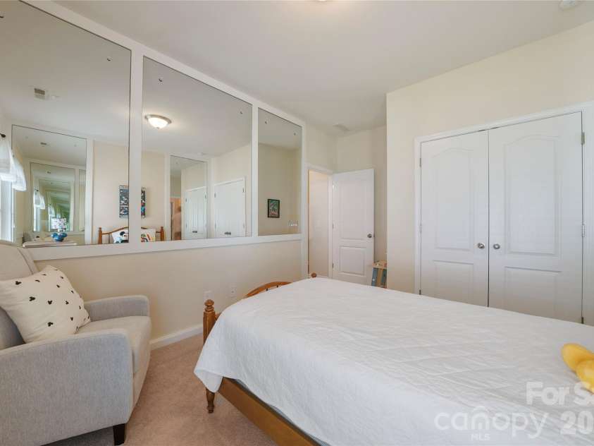 13201 Ferguson Forest Drive, Charlotte, NC 28273.  MLS# CAR4414972, YatesRealty ID 45865. 