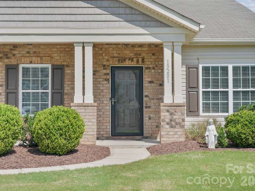 13201 Ferguson Forest Drive, Charlotte, NC 28273.  MLS# CAR4414972, YatesRealty ID 45865. 