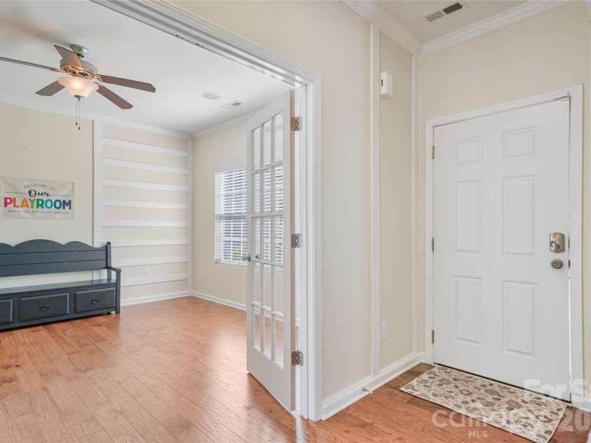 13201 Ferguson Forest Drive, Charlotte, NC 28273.  MLS# CAR4414972, YatesRealty ID 45865. Bonus Room