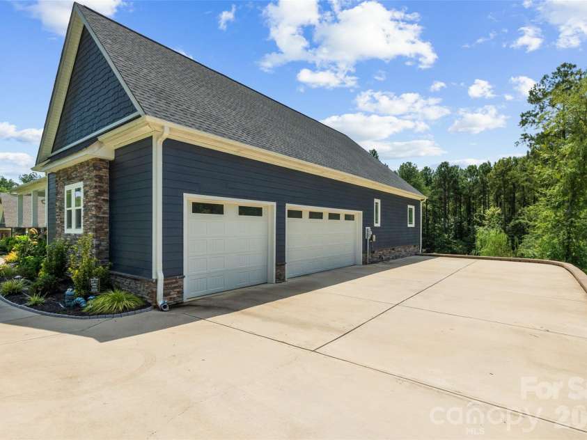 1607 Aragon Beach Road, Rock Hill, SC 29732.  MLS# CAR4414873, YatesRealty ID 45866. 