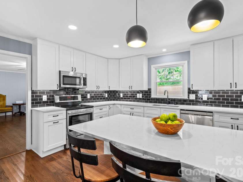 140 Spicewood Lane, Salisbury, NC 28147.  MLS# CAR4414651, YatesRealty ID 45868. 