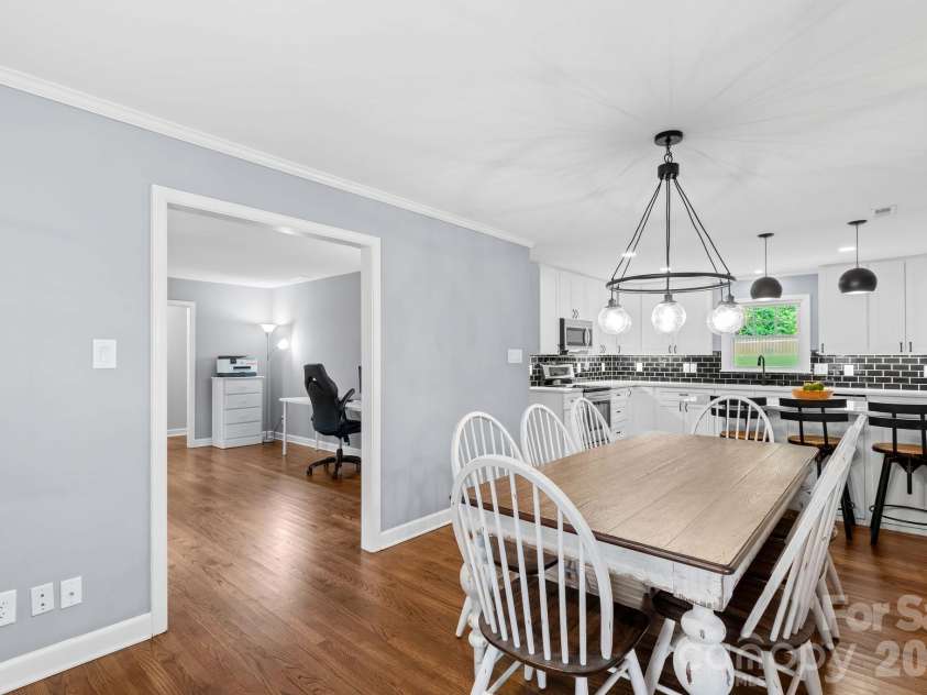 140 Spicewood Lane, Salisbury, NC 28147.  MLS# CAR4414651, YatesRealty ID 45868. 