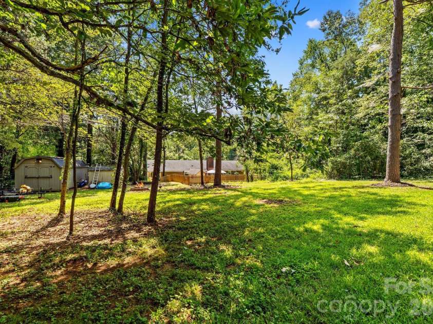 140 Spicewood Lane, Salisbury, NC 28147.  MLS# CAR4414651, YatesRealty ID 45868. 