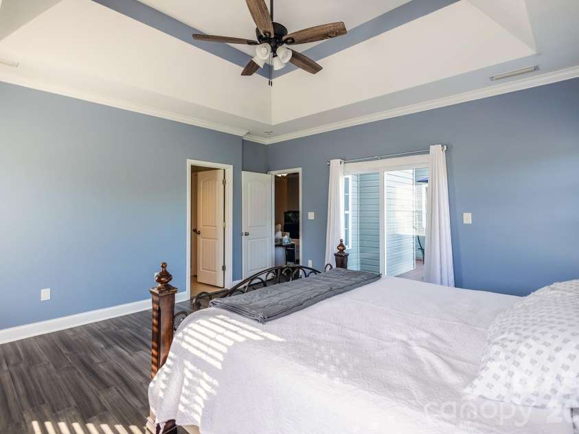 141 Logan Ridge Drive, Statesville, NC 28677.  MLS# CAR4414701, YatesRealty ID 45869. 