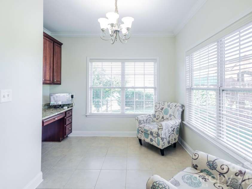 141 Logan Ridge Drive, Statesville, NC 28677.  MLS# CAR4414701, YatesRealty ID 45869. 