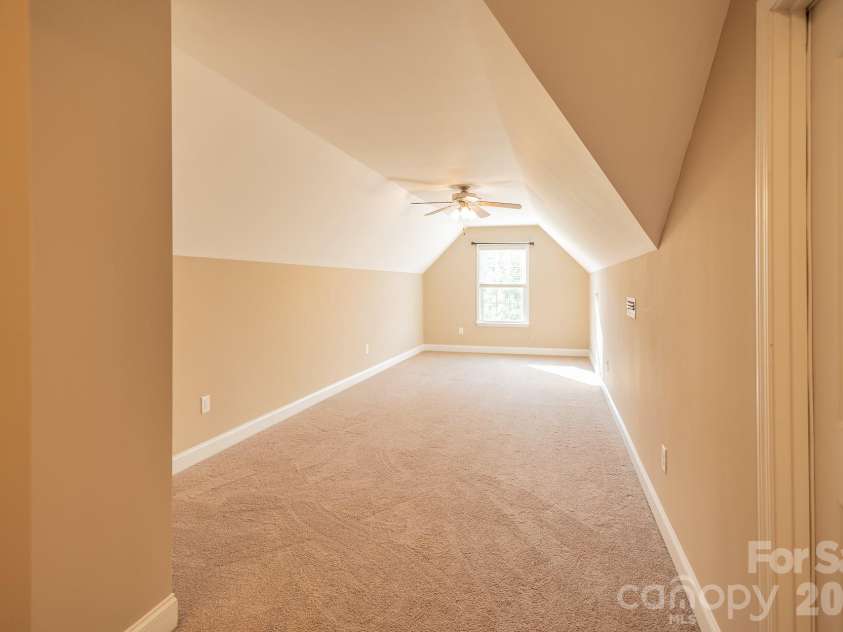 141 Logan Ridge Drive, Statesville, NC 28677.  MLS# CAR4414701, YatesRealty ID 45869. 