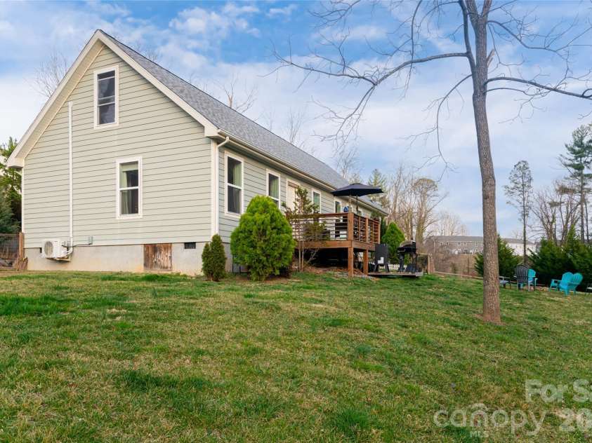 65 Owenby Road, Candler, NC 28715.  MLS# CAR4354609, YatesRealty ID 4587. 