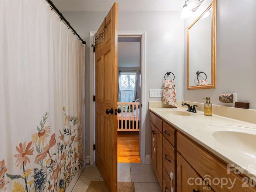 65 Owenby Road, Candler, NC 28715.  MLS# CAR4354609, YatesRealty ID 4587. 