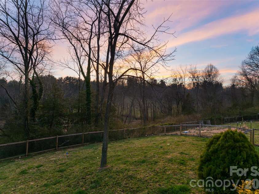 65 Owenby Road, Candler, NC 28715.  MLS# CAR4354609, YatesRealty ID 4587. 