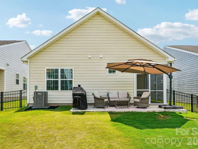 1762 Otter Perch Lane, Fort Mill, SC 29715.  MLS# CAR4414576, YatesRealty ID 45870. 
