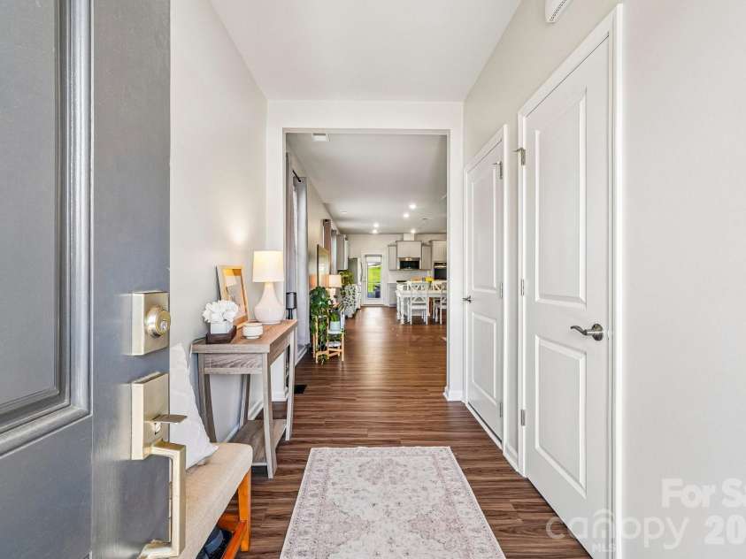 1762 Otter Perch Lane, Fort Mill, SC 29715.  MLS# CAR4414576, YatesRealty ID 45870. Entry Way from Front Door
