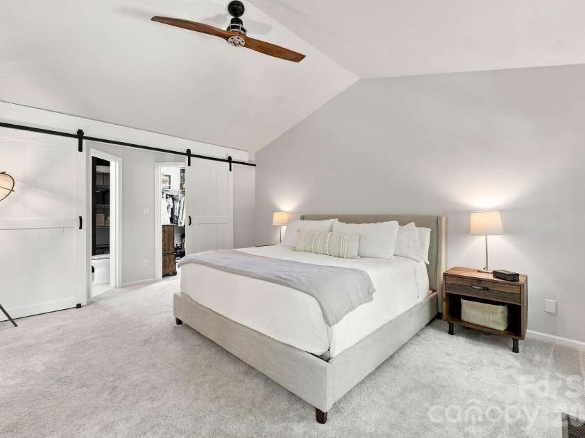 9209 Deer Spring Lane, Charlotte, NC 28210.  MLS# CAR4414552, YatesRealty ID 45871. Primary