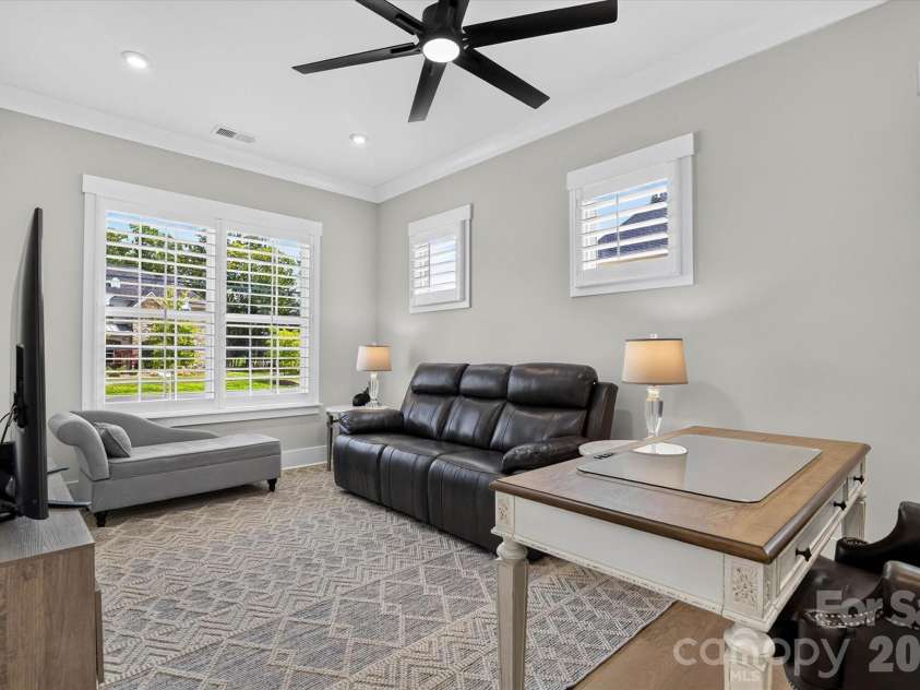 8624 Balcony Bridge Road, Huntersville, NC 28078.  MLS# CAR4414442, YatesRealty ID 45872. 