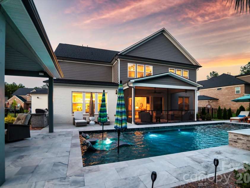 8624 Balcony Bridge Road, Huntersville, NC 28078.  MLS# CAR4414442, YatesRealty ID 45872. 