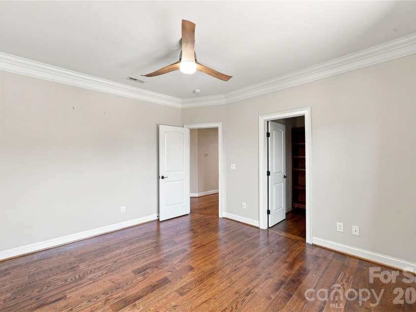 2455 Shiny Leaf Drive, Denver, NC 28037.  MLS# CAR4414414, YatesRealty ID 45874. 